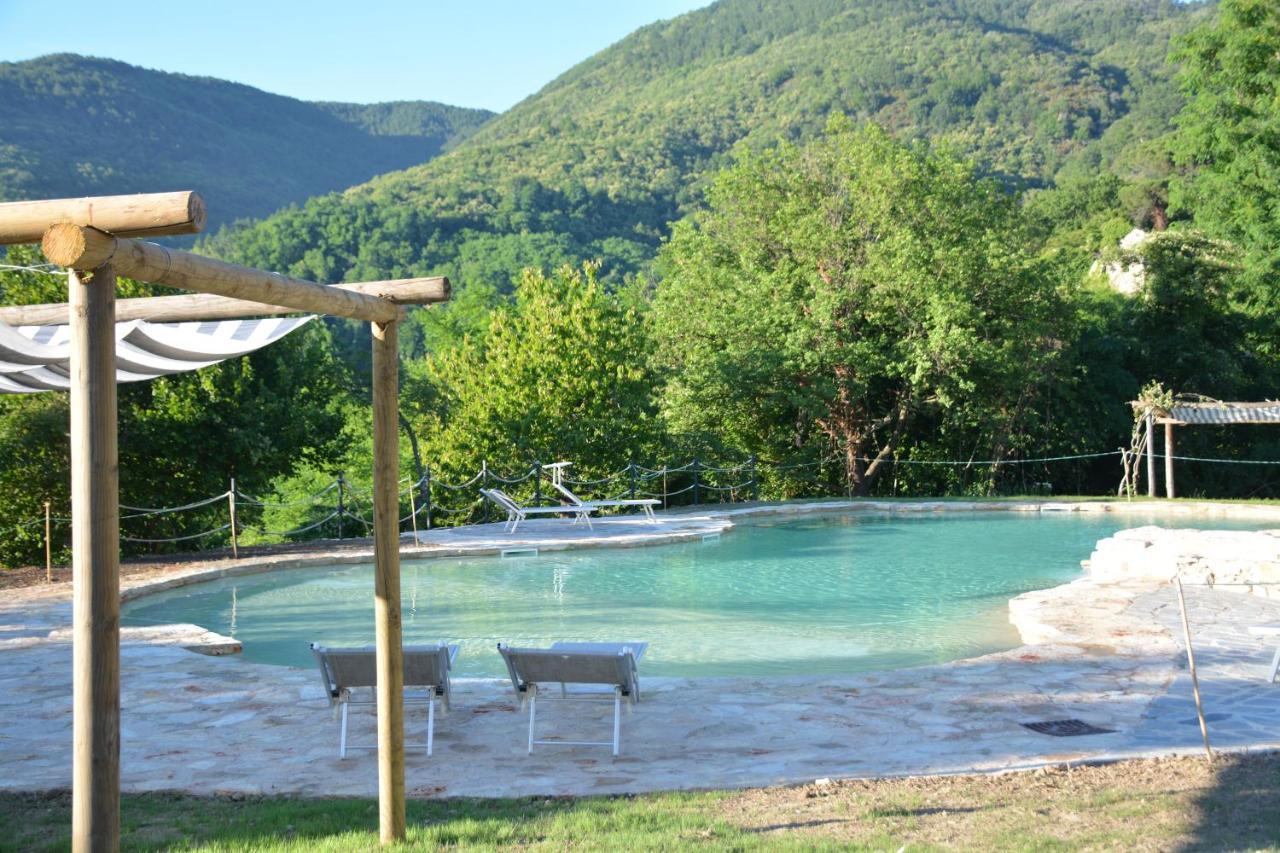 Hotel Podere Conti Filattiera Экстерьер фото