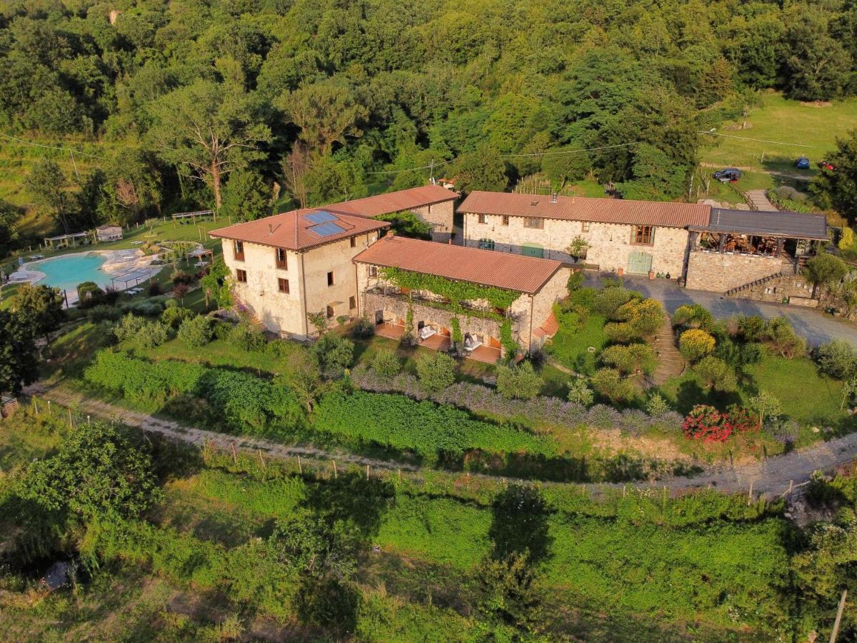 Hotel Podere Conti Filattiera Экстерьер фото